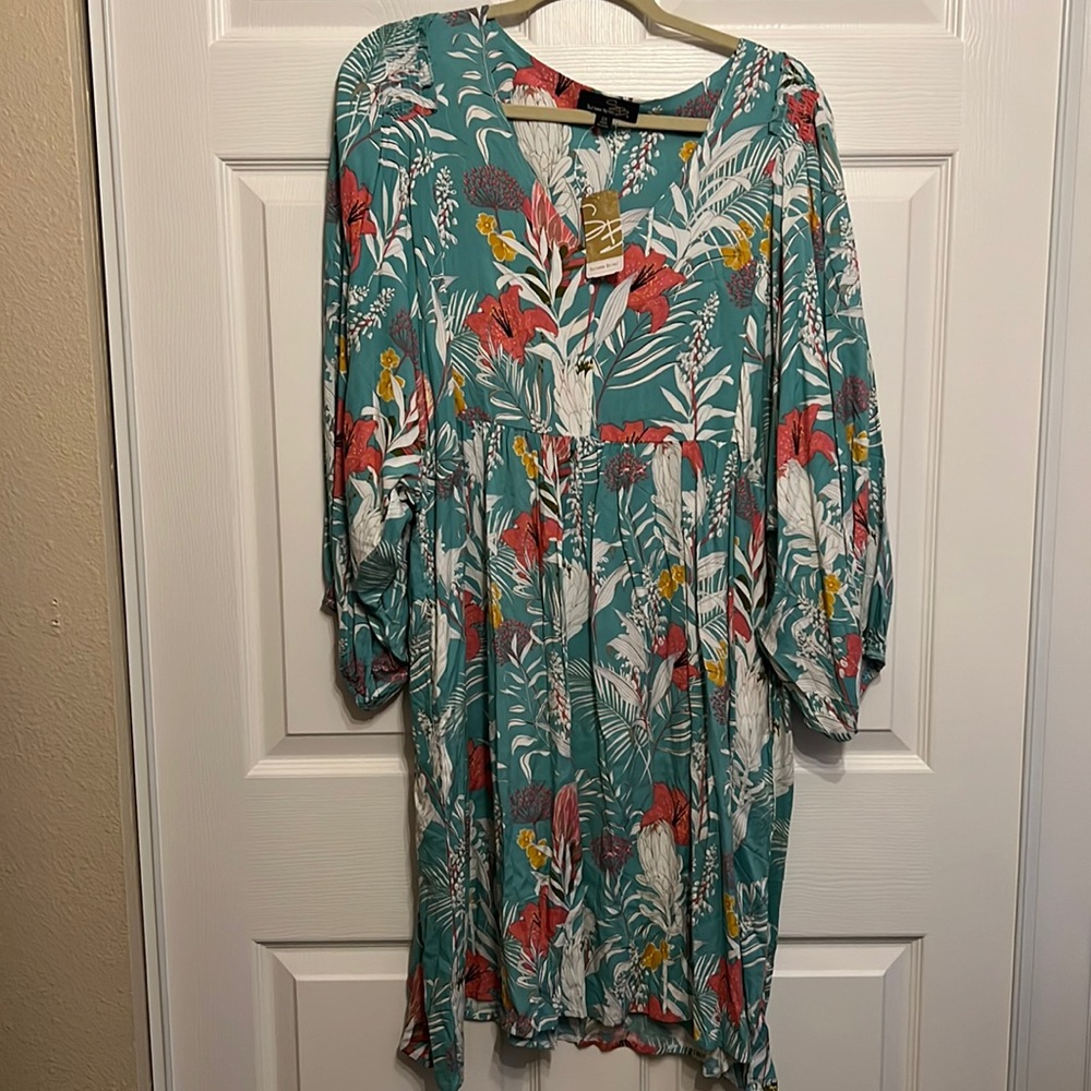 New Summer tropical dress 2X long sleeve rayon women’s dress Suzanne Betro NWT
